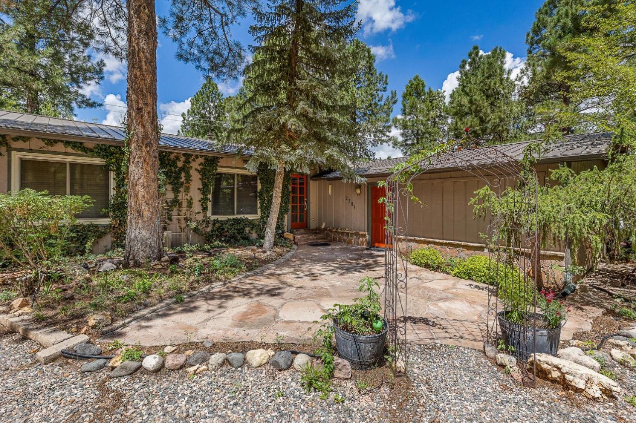 Captivating Continental Country Club Retreat With 4 Bdr And Spacious Deck! Flagstaff Exterior foto